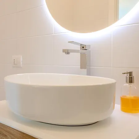 Social House - Vivi La Citta Con Stile Mediolan