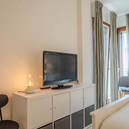 Apartament Social House - Vivi La Citta Con Stile Mediolan